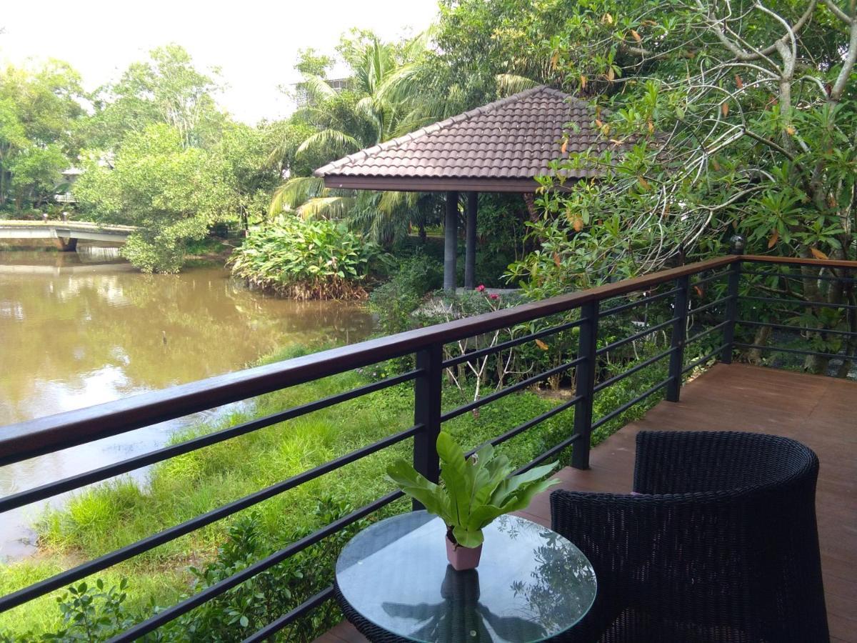 Resort The Touch Naiyang & Fitness Nai Yang Beach
