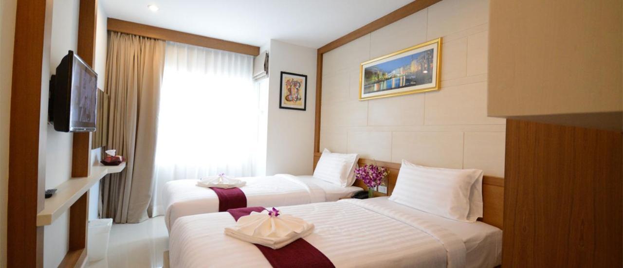 Hotel The Center