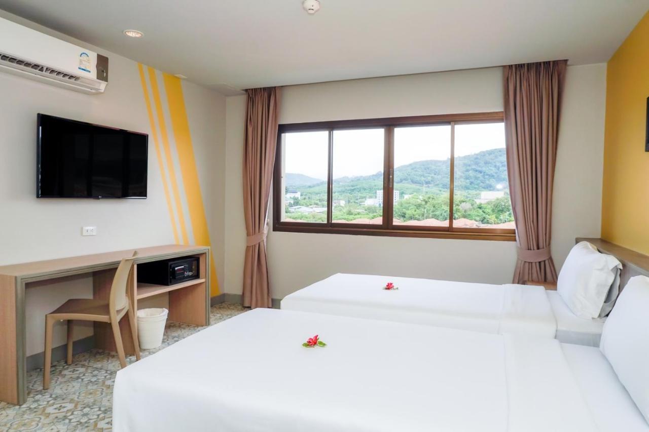 Hotel Recenta Suanluang Phuket