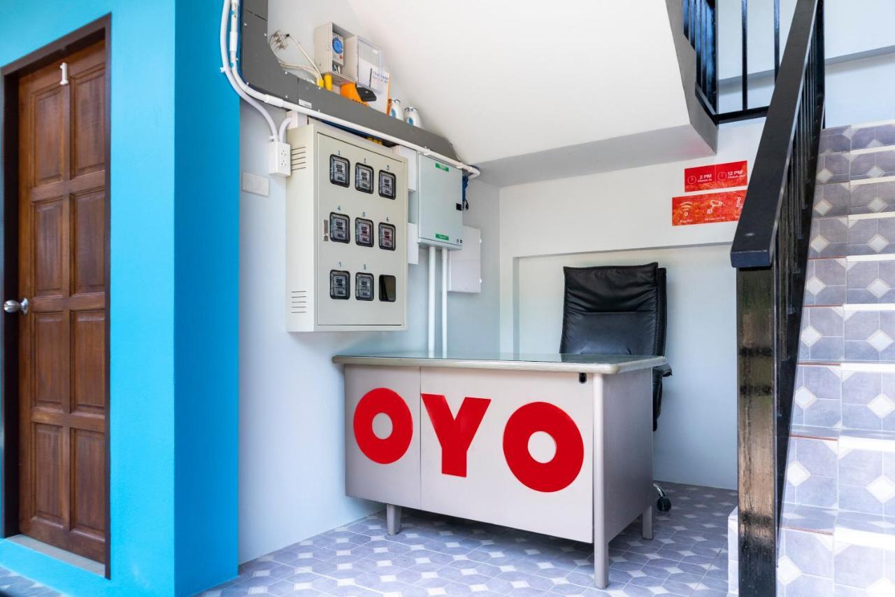Oyo 744 @home Hills Apartment