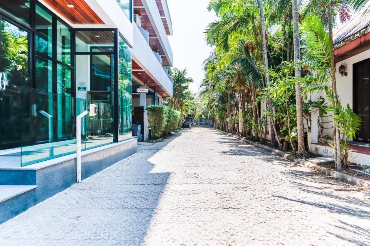 Oyo 854 Baan Phuchalong Hotel Phuket