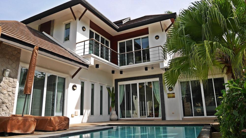Suriya Som * Bang Tao Beach (Phuket)