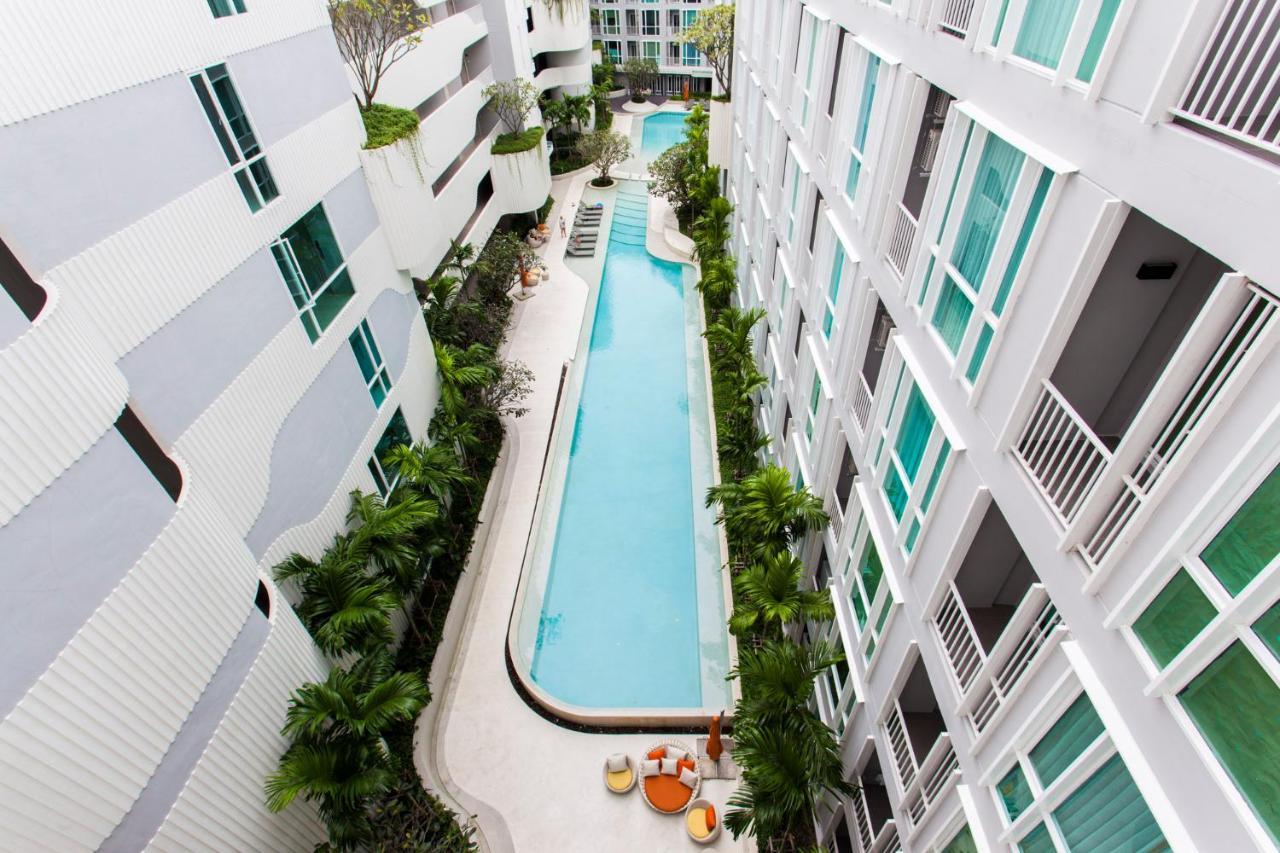 Town 1 Bedroom Luxury Facilities, The Base Downtown Phuket