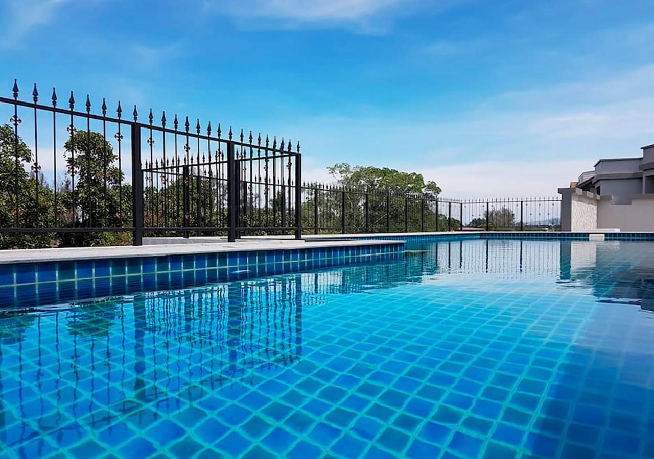 Naiyang Title Residencies By My Phuket Aparthotel