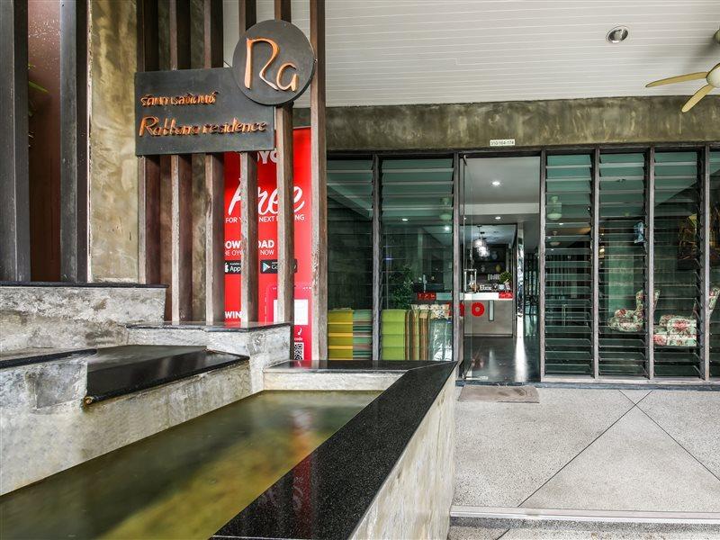 Oyo 358 Rattana Hotel