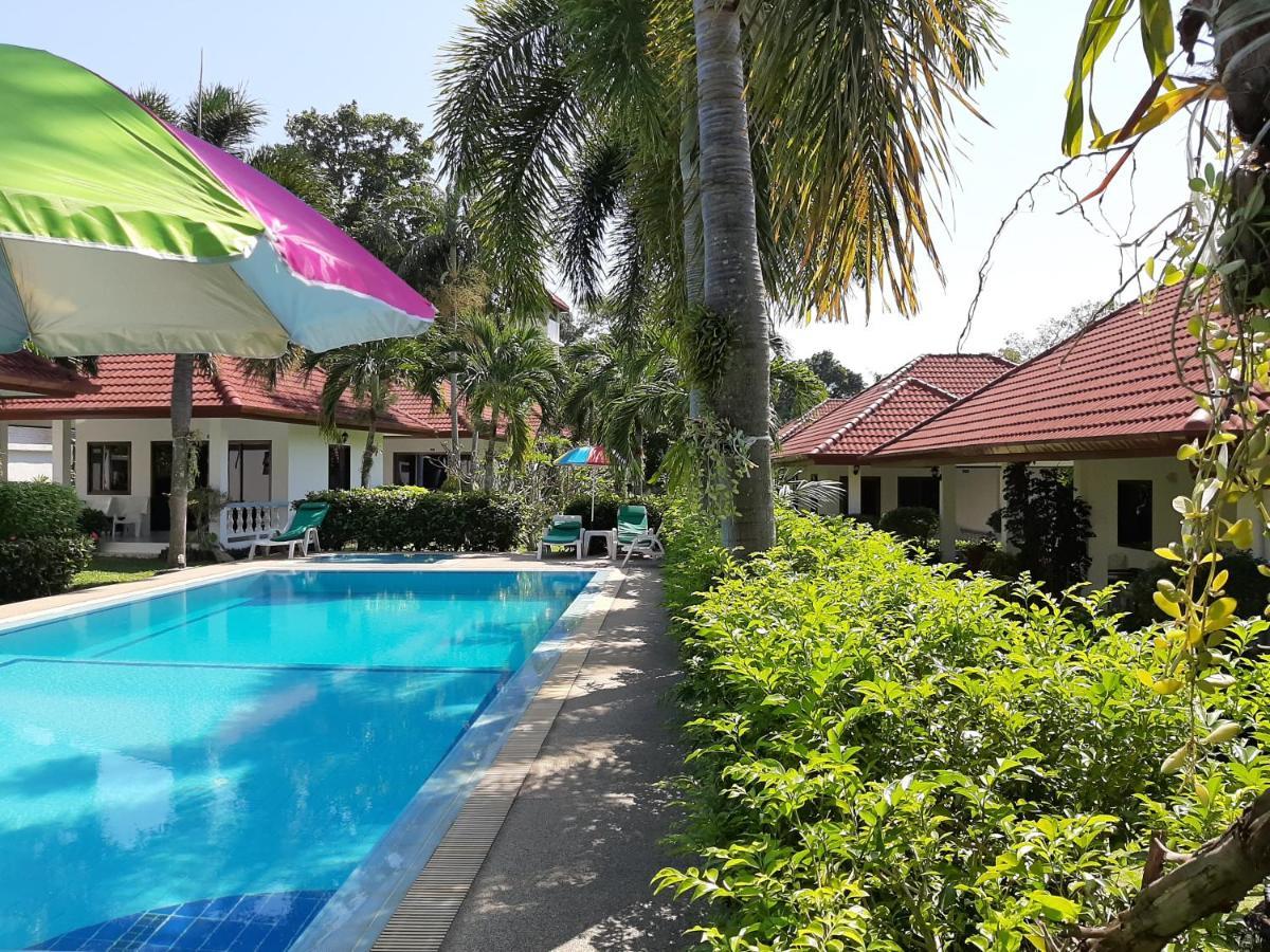 D&k Smiley Phuket Tempat peranginan Rawai