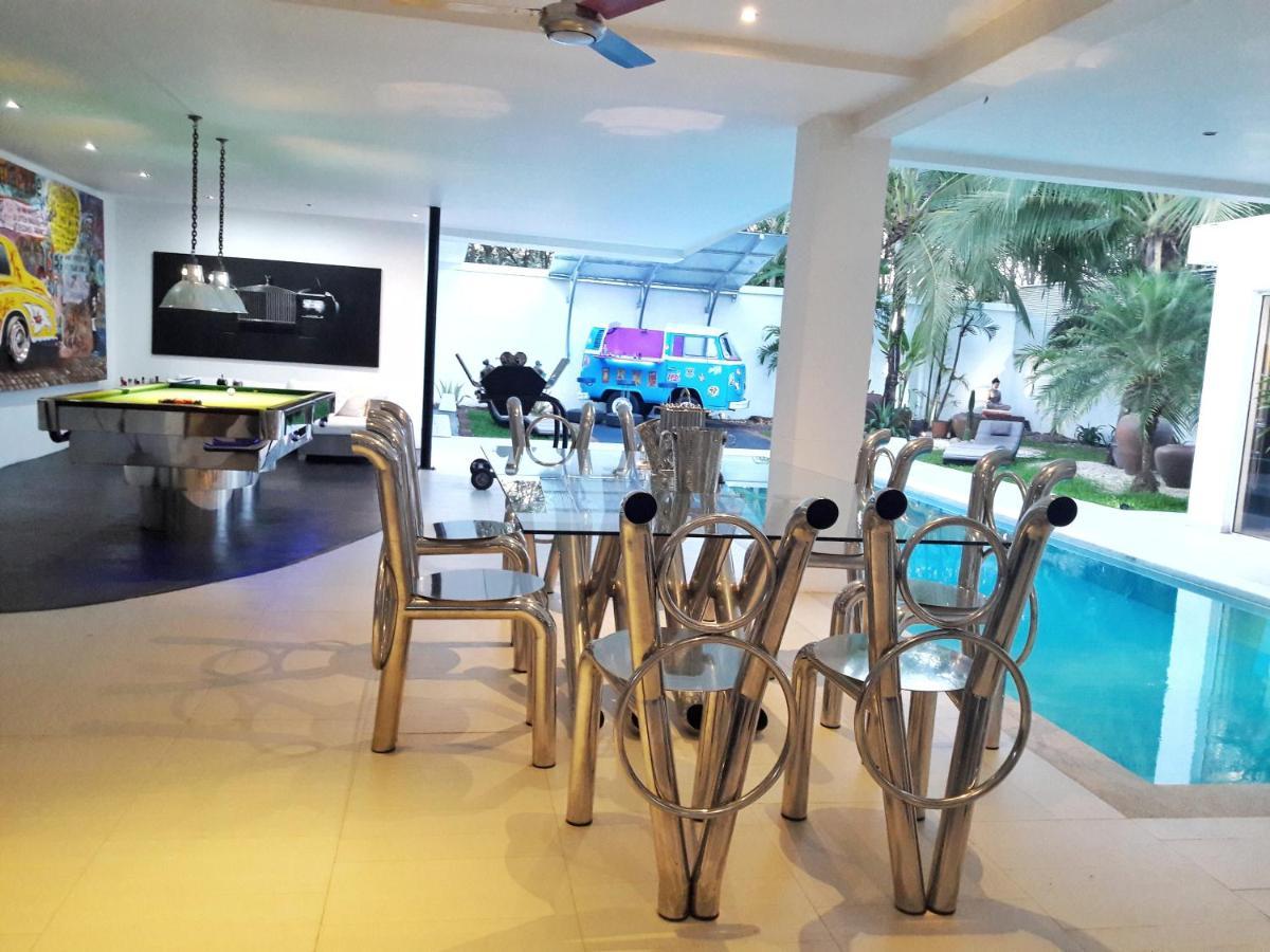 Gallery Pool Holiday home *