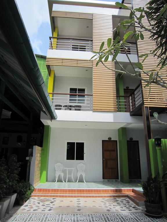 Nayai Resort 3*
