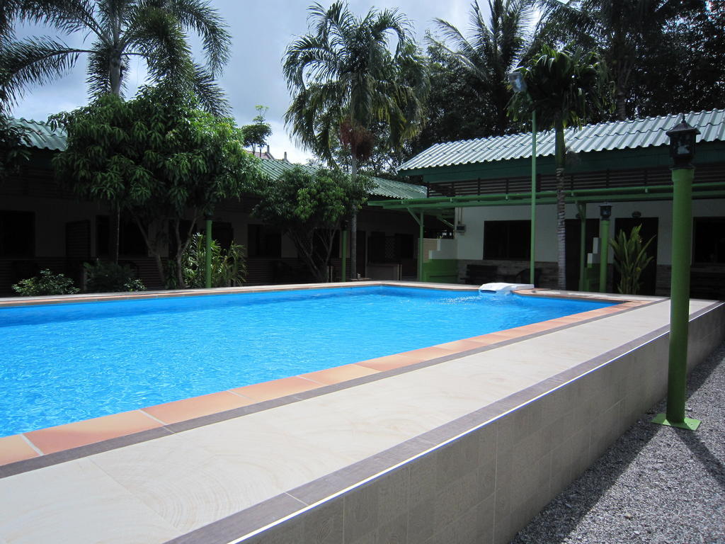 Nayai Resort 3*