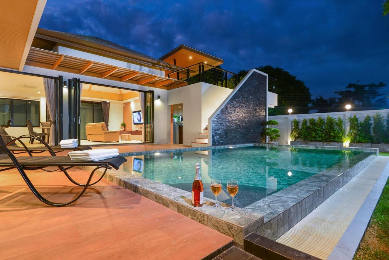 Jc Pool Phuket Villa