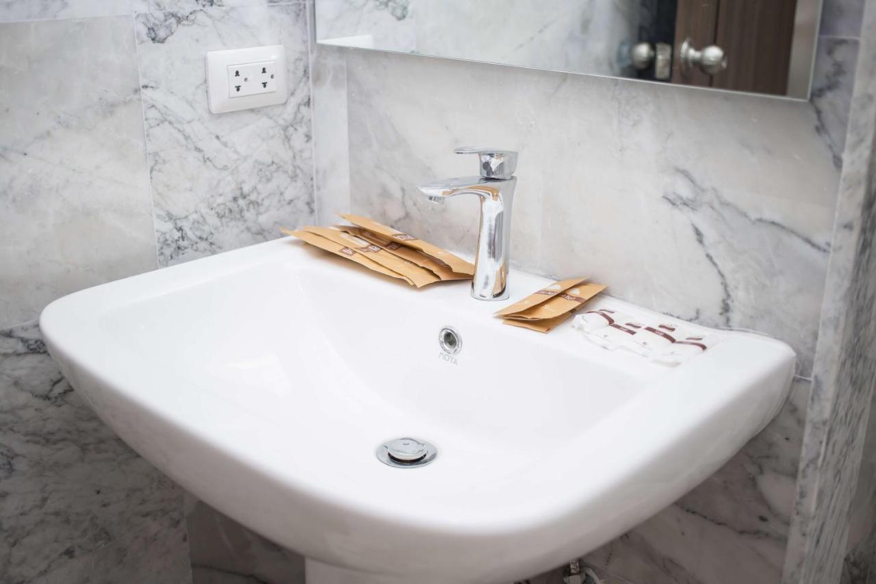 1br Naiharn S311 By Ibg * Nai Harn