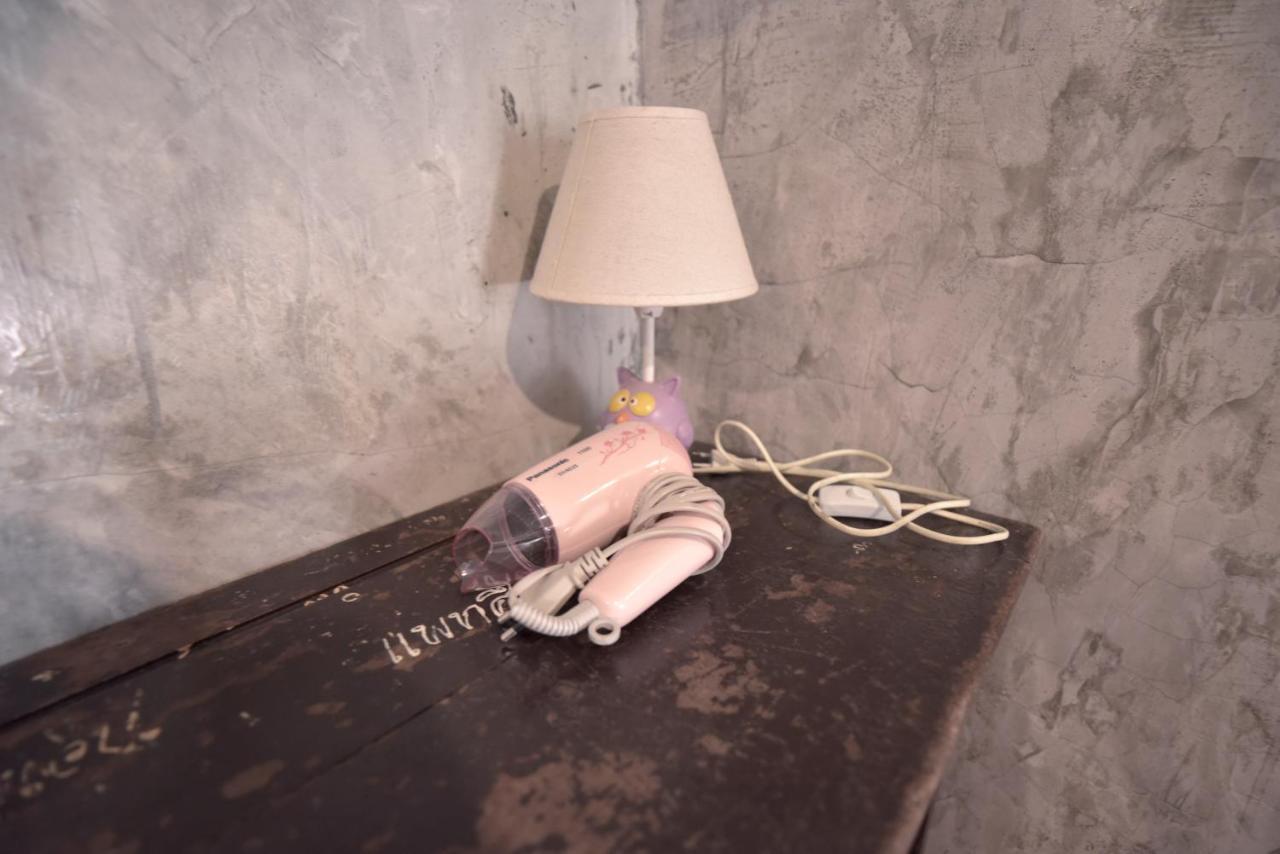 Ok Chic Hostel *