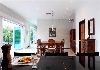 Byg Private Pool @ Town Villa