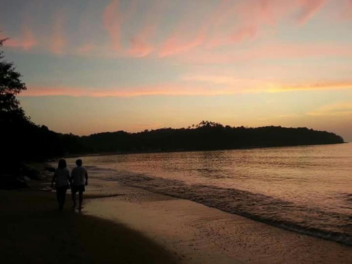 Koh Sirey Beachfront Pool