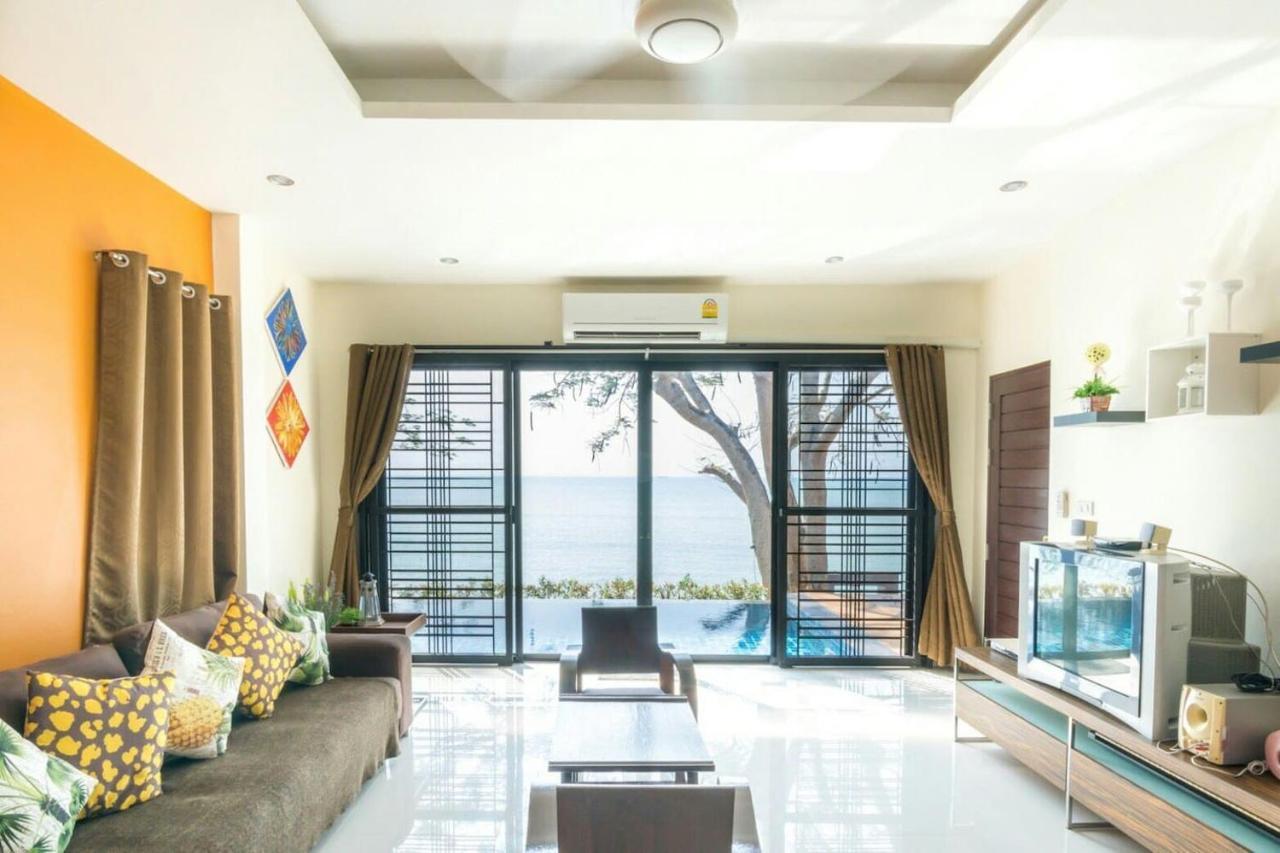 Koh Sirey Beachfront Pool *