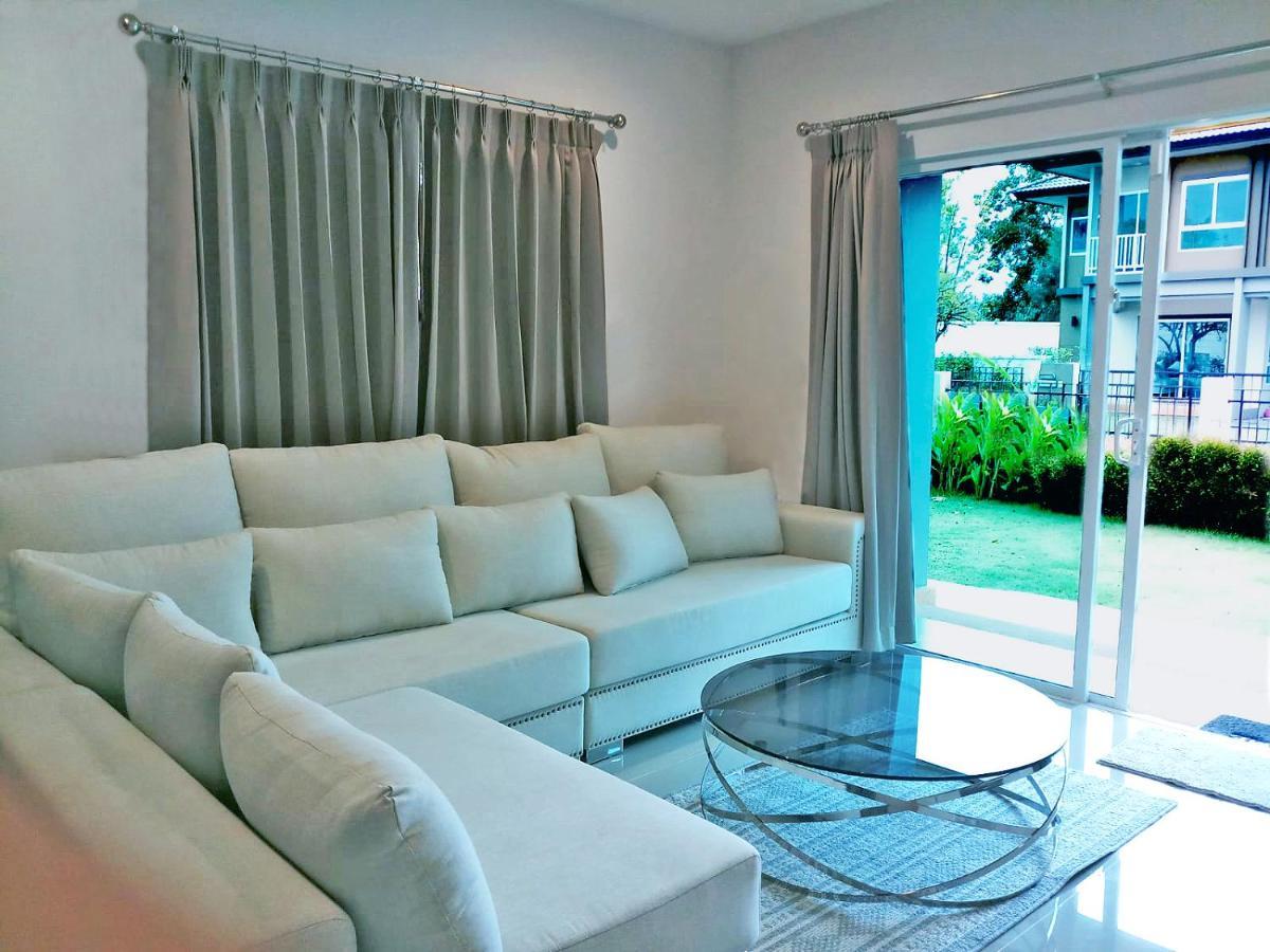 Saransiri - 3 Bedroom With Private Pool, Office & Fast Wi-fi