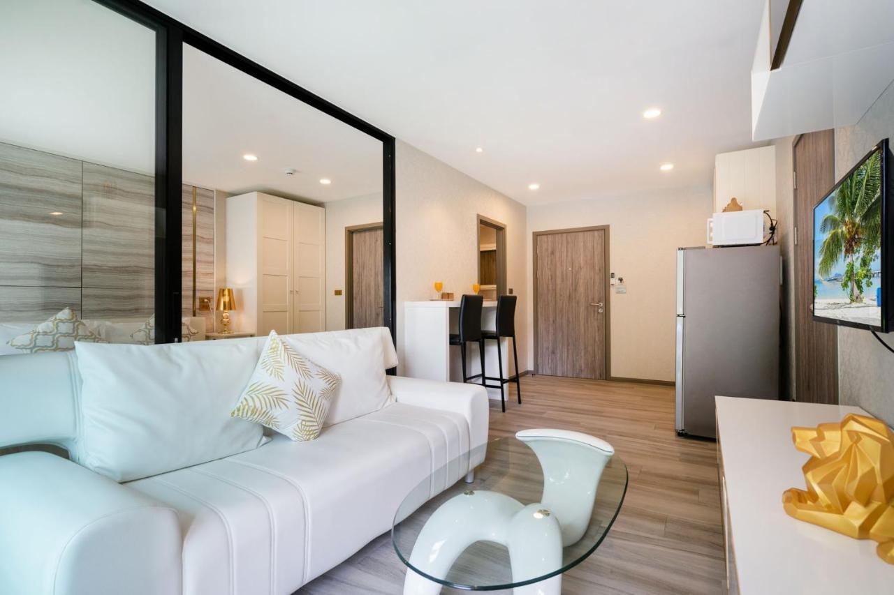 Absolute Poolside With Free Netflix @naiyang Apartment *
