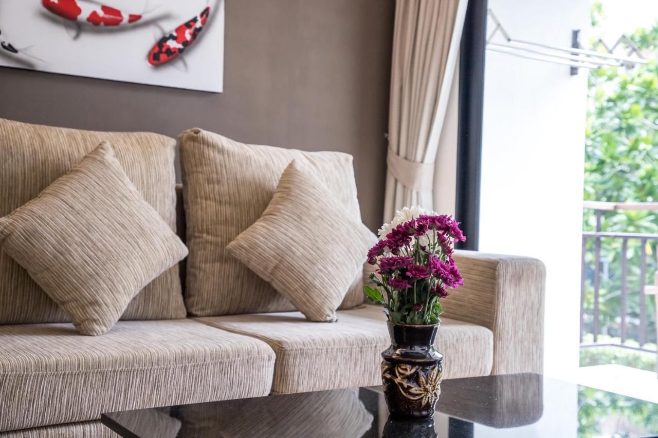 Title C208 Apartment