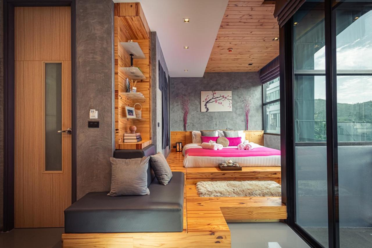 Cozy Design Near *