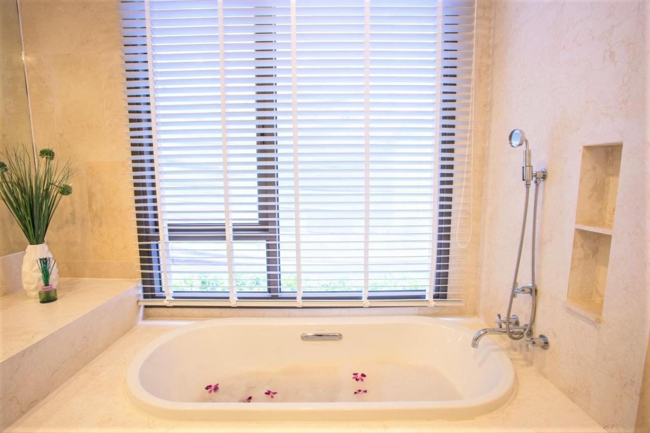 Apartamento Luxury Oceanfront_pool Access Mai Khao