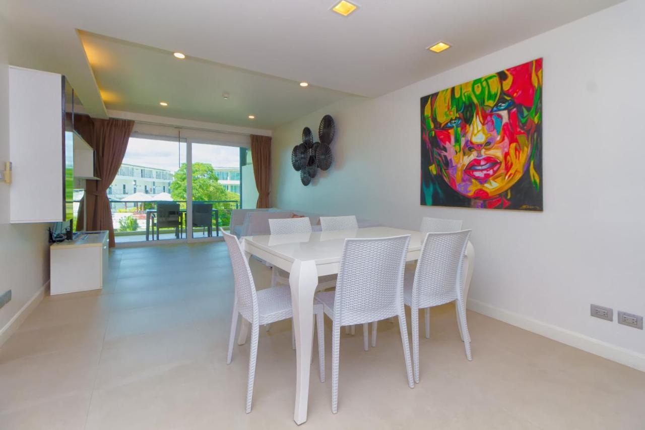 Premium Two-bedroom Butterfly With Panoramic Sea Views