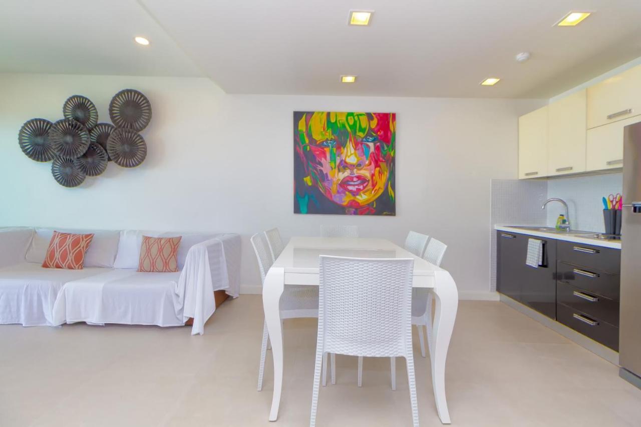 Premium Two-bedroom Butterfly With Panoramic Sea Views