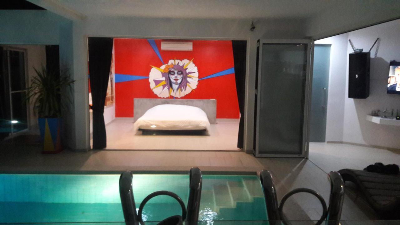 Holiday home Gallery Pool *