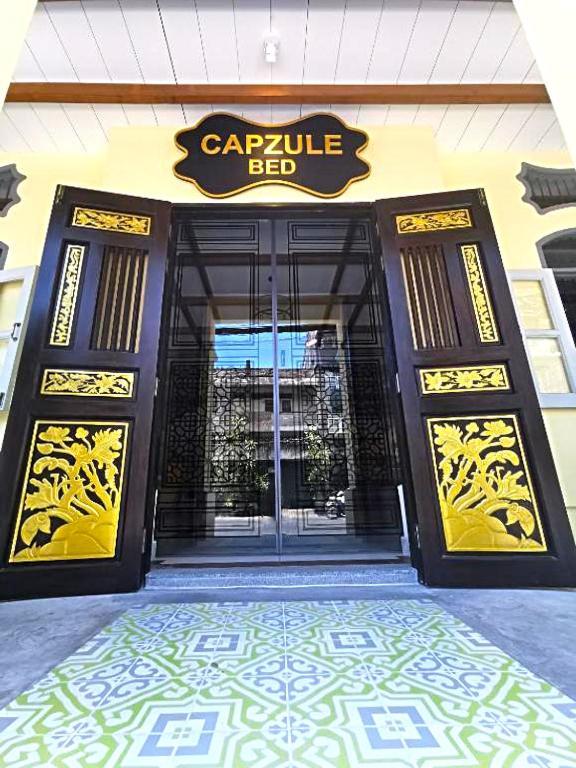 Capzule Bed Hostel Phuket