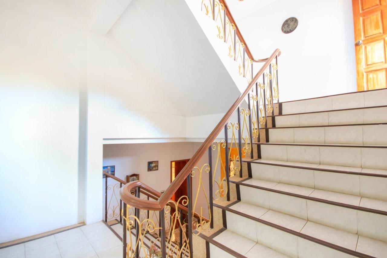 Hotel Ban Elephant Blanc 3*