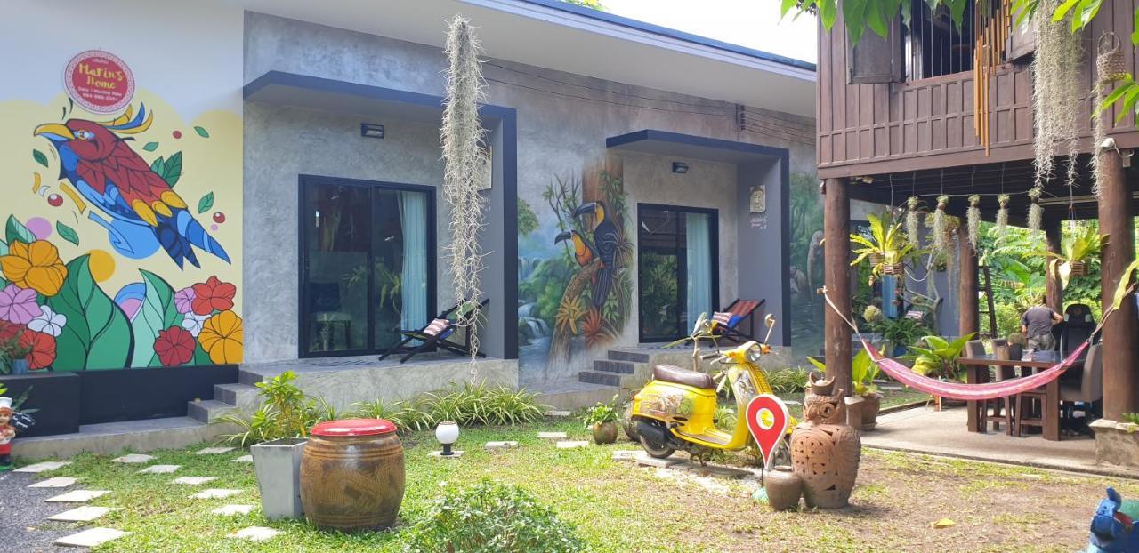 Marin' S * Landkreis Thalang