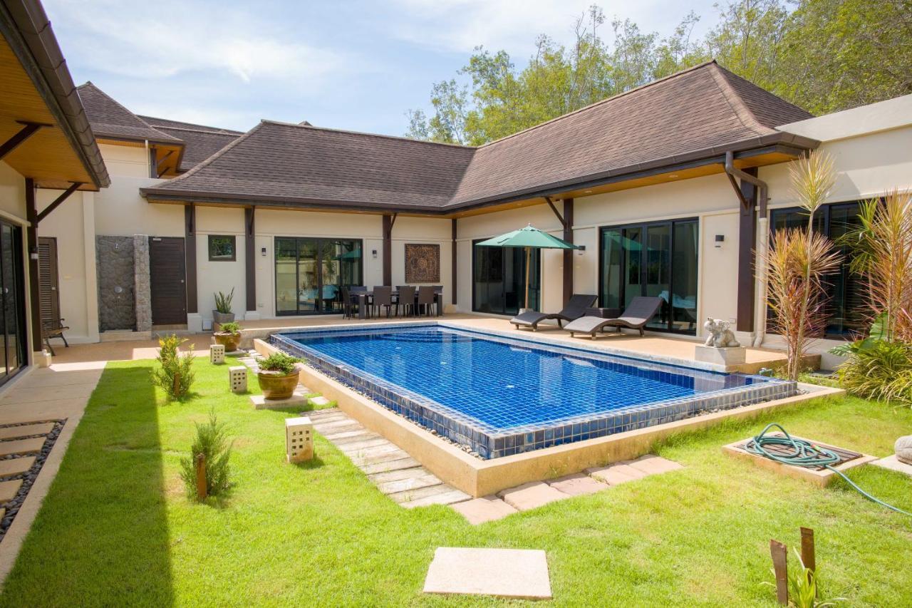 Villa Queen Palm Rawai