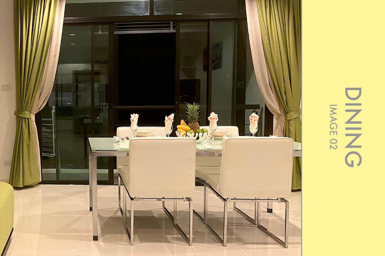 Apartment Stylish W. Pool View 2f Kamala Beach