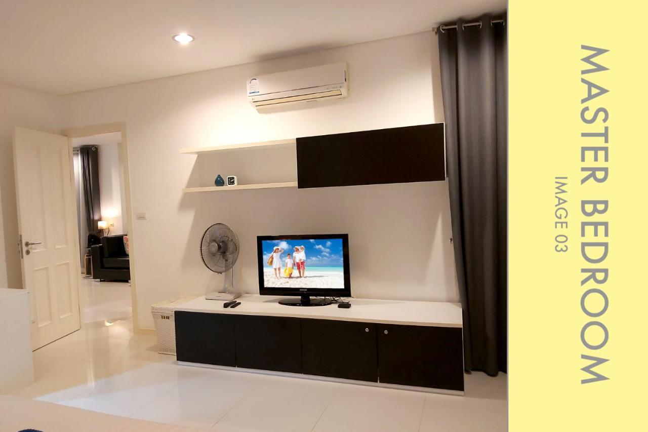 Pool Access 2 Bdr Stylish Apartment