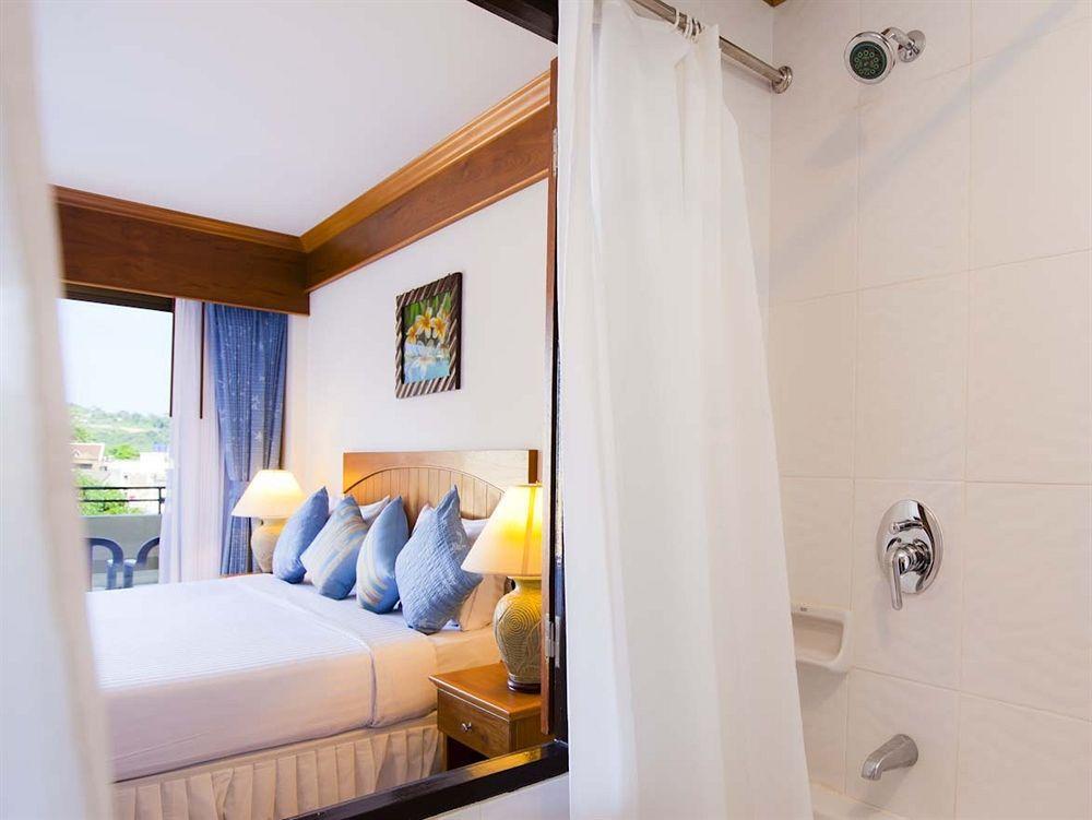 Jiraporn Hill Hotel 3*