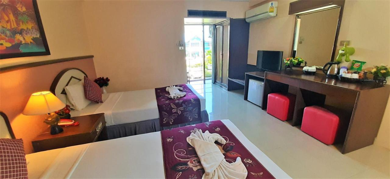 Hotel La Moon At - Sha Extra Phuket
