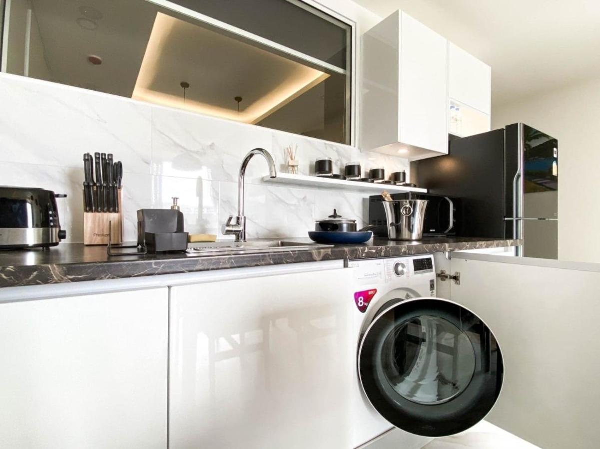 Apartment 2-bedroom At Calypso Garden Residences