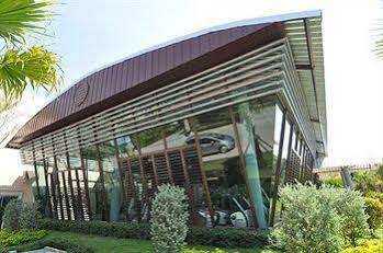 Chalong & Hotel 3*