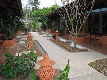 Hotel Phuket Siam - Sha