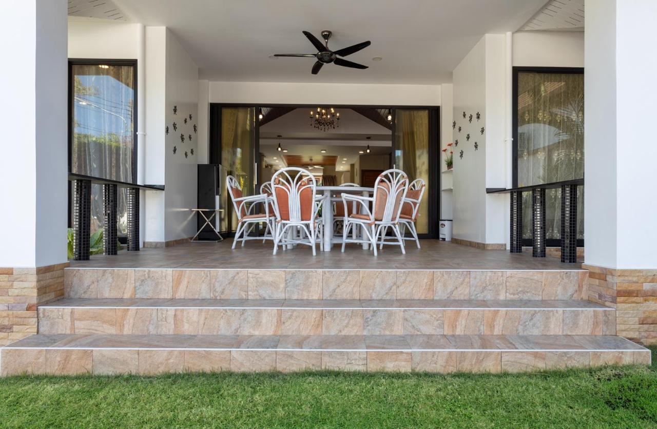 Villa Status