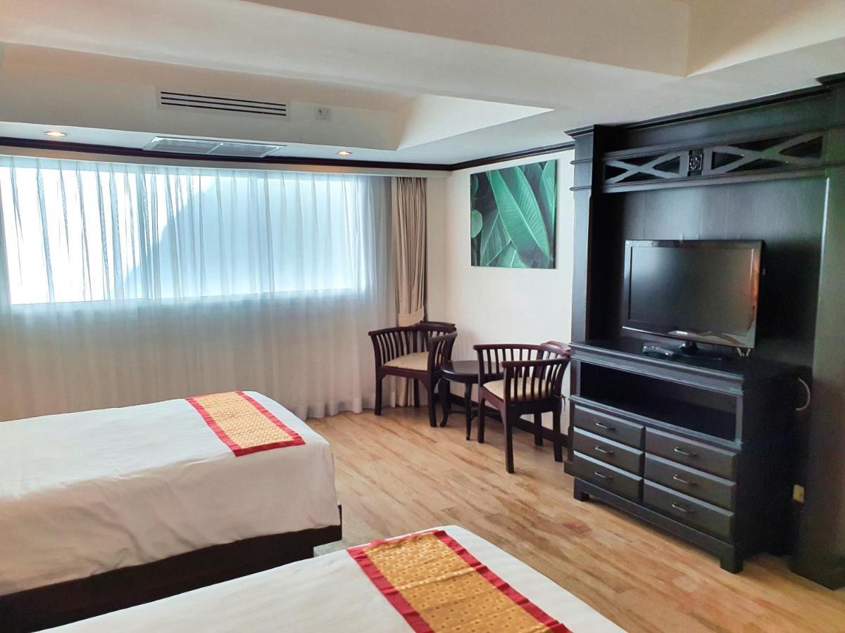 Sea Pearl Hotel 4*