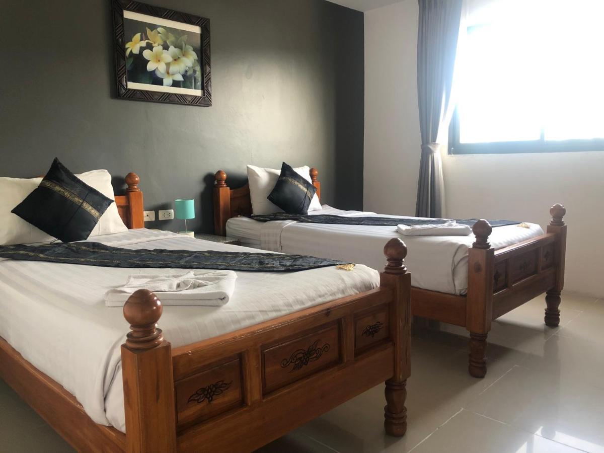 Dynasty New Management Hotel 3*