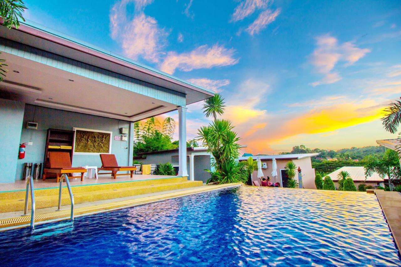 Naiharn Paradise Boutique Hotel