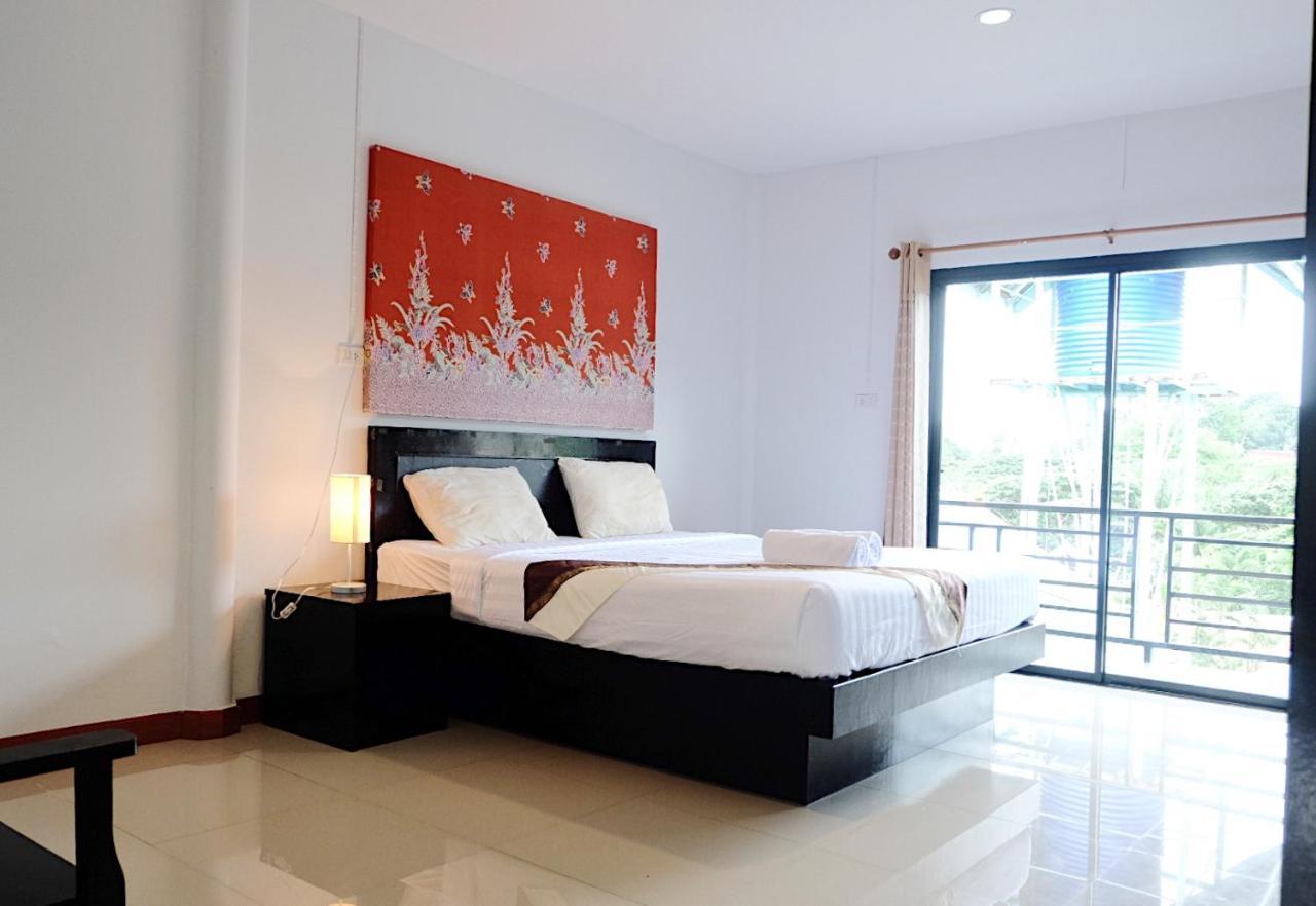 Naiharn Paradise Boutique * Nai Harn