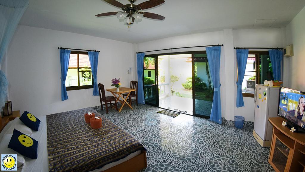 Tempat peranginan D&k Smiley Phuket Rawai