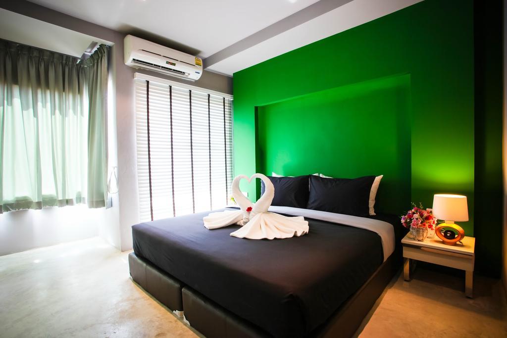Patong Gallery Hotel *