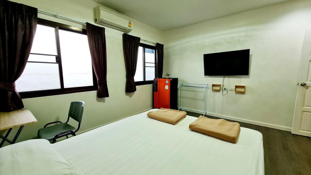 Tp House@naka Apartamento *