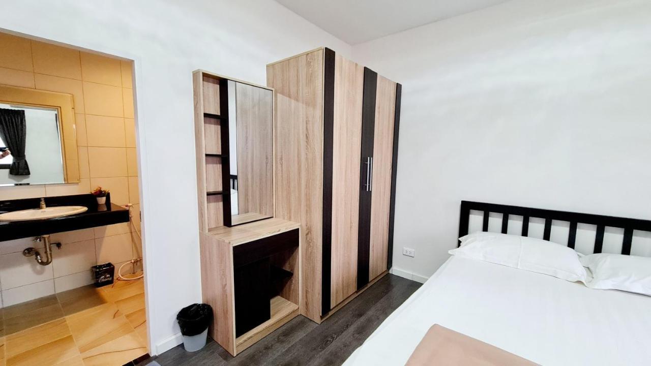 Tp House@naka Apartamento Phuket