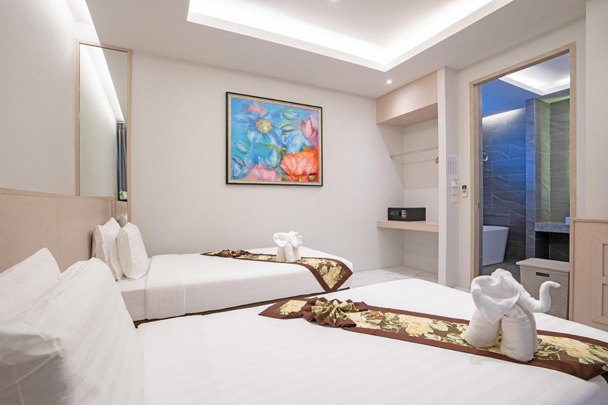 Gold Chariot Pool Villa, Phuket - Sha Certified Villa *