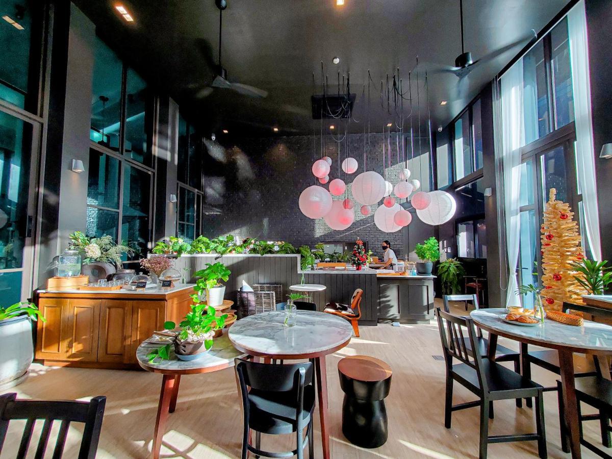 Aparthotel Saturdays By Brown Starling 4*