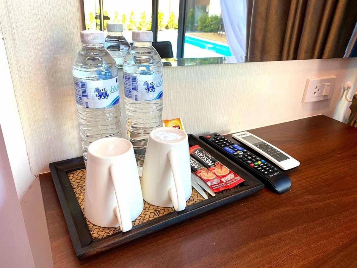 Hotel The Thames Pool Access & - Sha Extra 4*